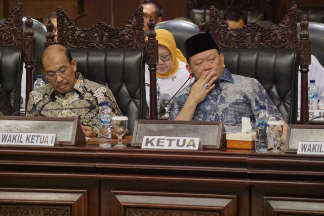 La Nyalla Lantik Anggota DPD Pengganti Sabam Sirait di Sidang Paripurna