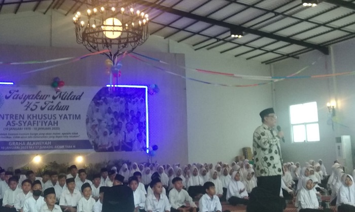 Ucapan Terima Kasih Prof Dailami Firdaus di Tasyakuran Milad ke-45 Pesantren Khusus Yatim As-Syafiiyah