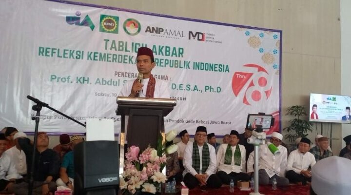 Sinergitas UIA, BKMT dan PASKI Hadirkan UAS di Refleksi Kemerdekaan HUT RI ke 78