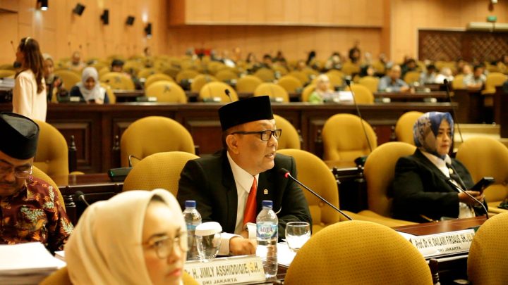 Paskibraka HUT RI ke-79 “Dicopot” Jilbabnya, Senator Dailami: Catatan Buruk Bagi BPIP!