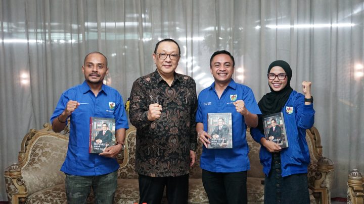 Perwakilan DPD KNPI DKI Jakarta bersilaturahmi dan berdiskusi langsung dengan Prof Dailami Firdaus Anggota DPD RI Dapil DKI Jakarta.